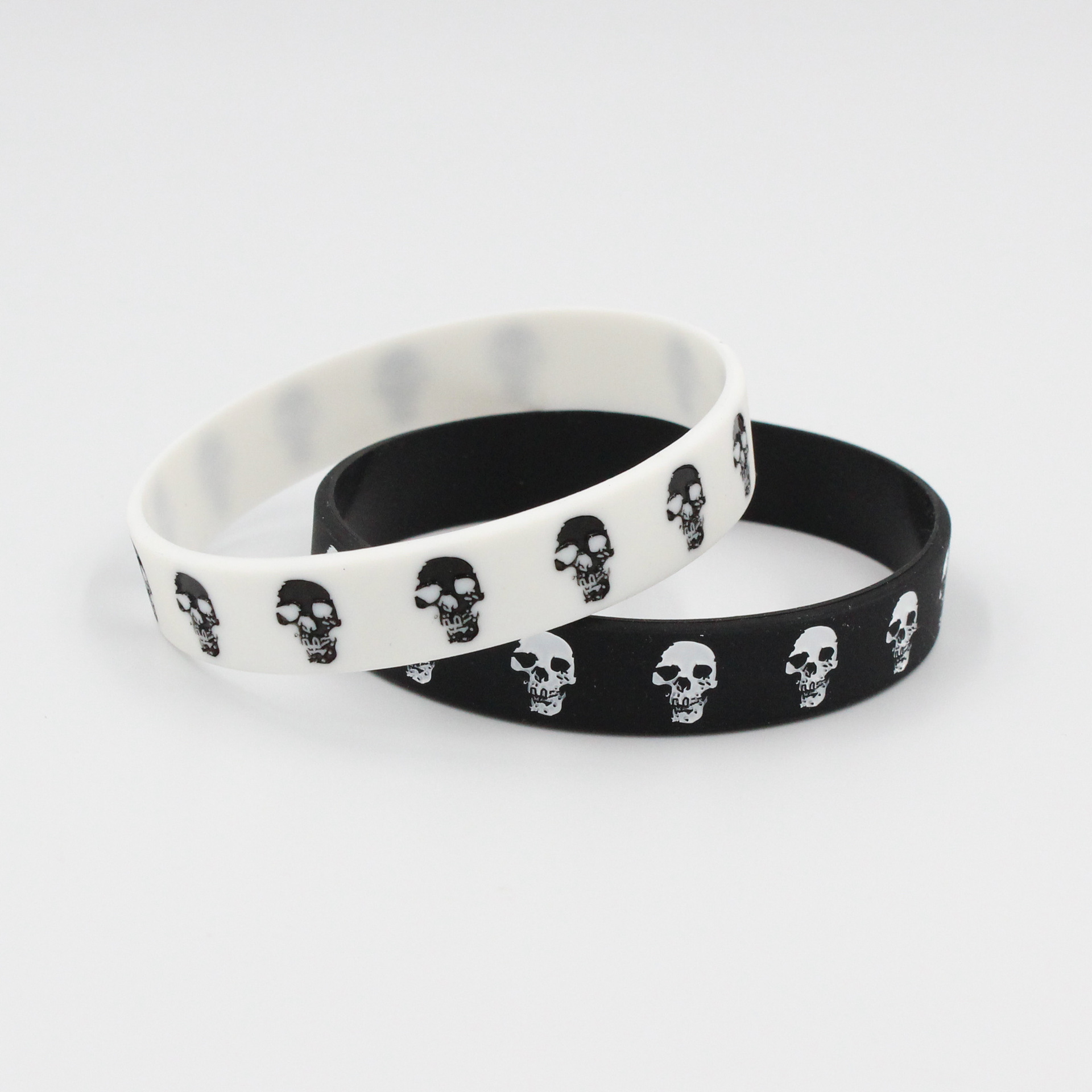 1PC New Casual Skull Silicone  - Men'S Fashion Now 评论和价格